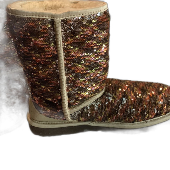 UGG Sequined Boots!!!! - Picture 3 of 8